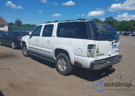 2004 Chevrolet Suburban 1500 Lt z USA, uszkodzony, nr VIN 1GNFK16T94J138283